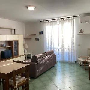 Smeraldo Apartment